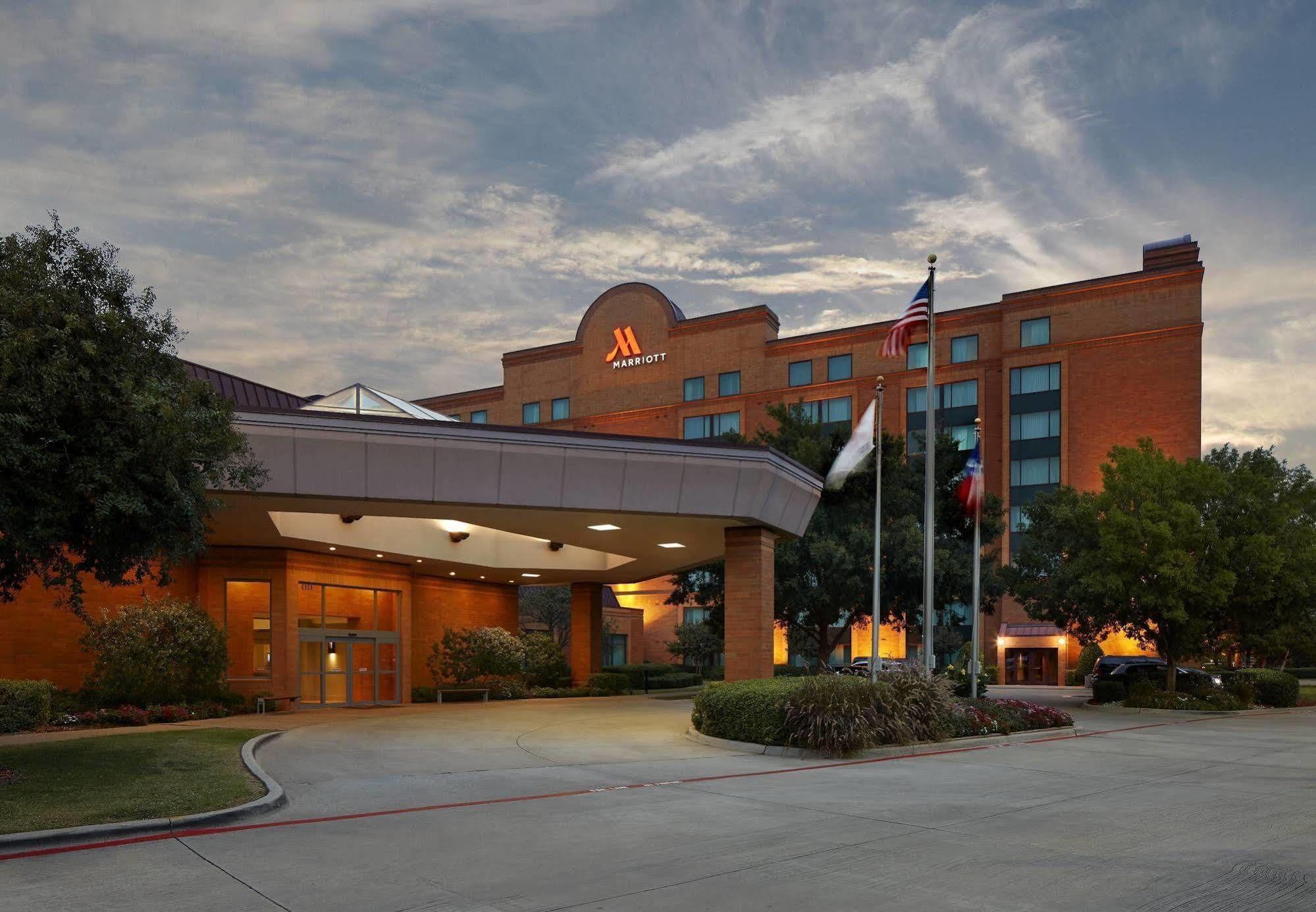 Hotel Marriott Dfw Airport South Fort Worth Exterior foto